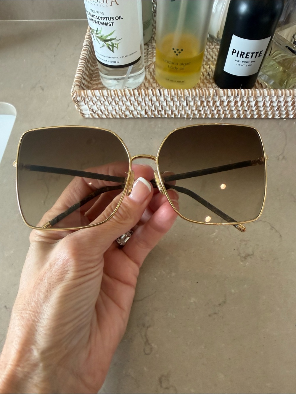 Louis Vuitton Women's Square Sunglasses in Gold and Brown like new $675 retail - Picture 3 of 9
